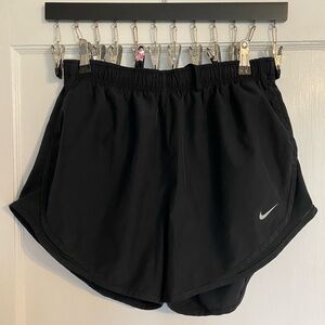 Women’s Black Nike Tempo Running Shorts - Large